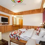Hotel Manali Crown